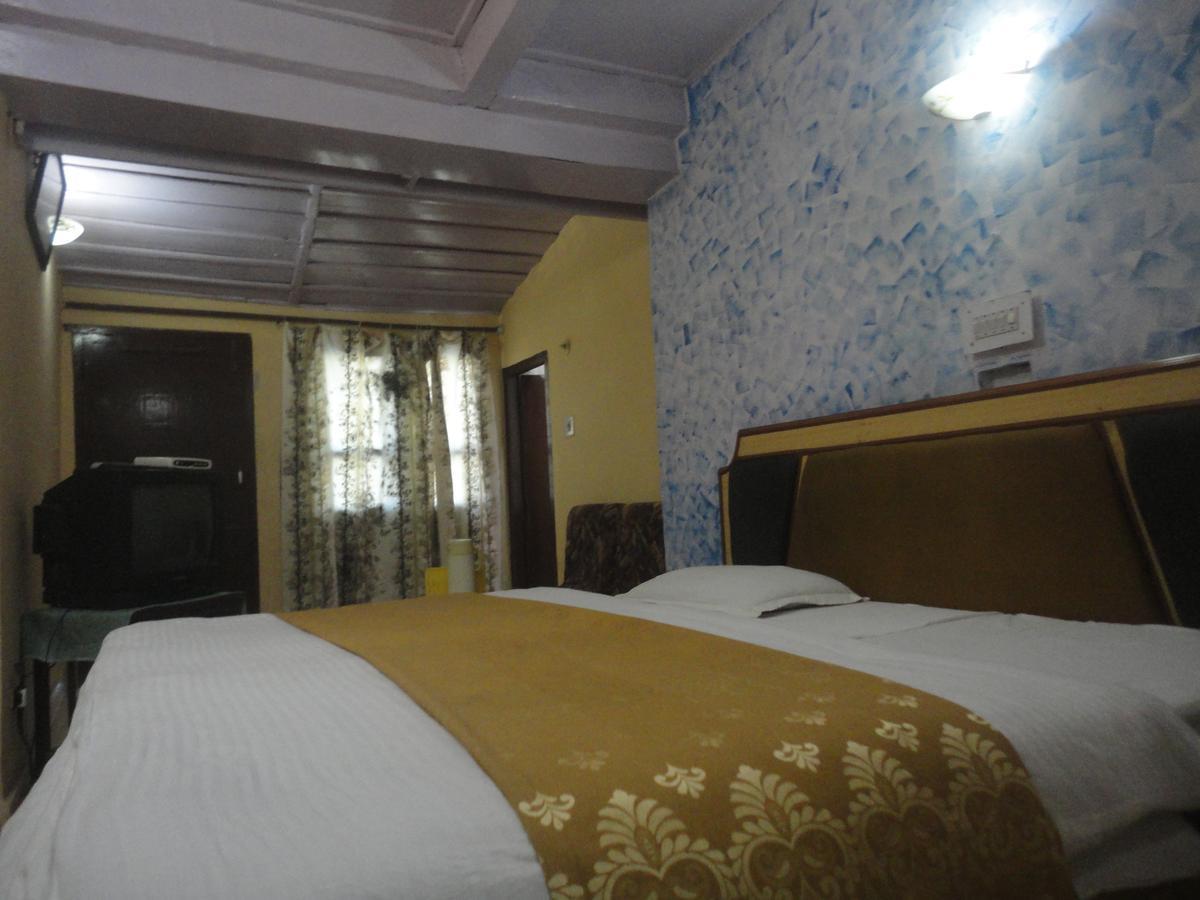 Hotel Walnut Grove Mussoorie Bagian luar foto