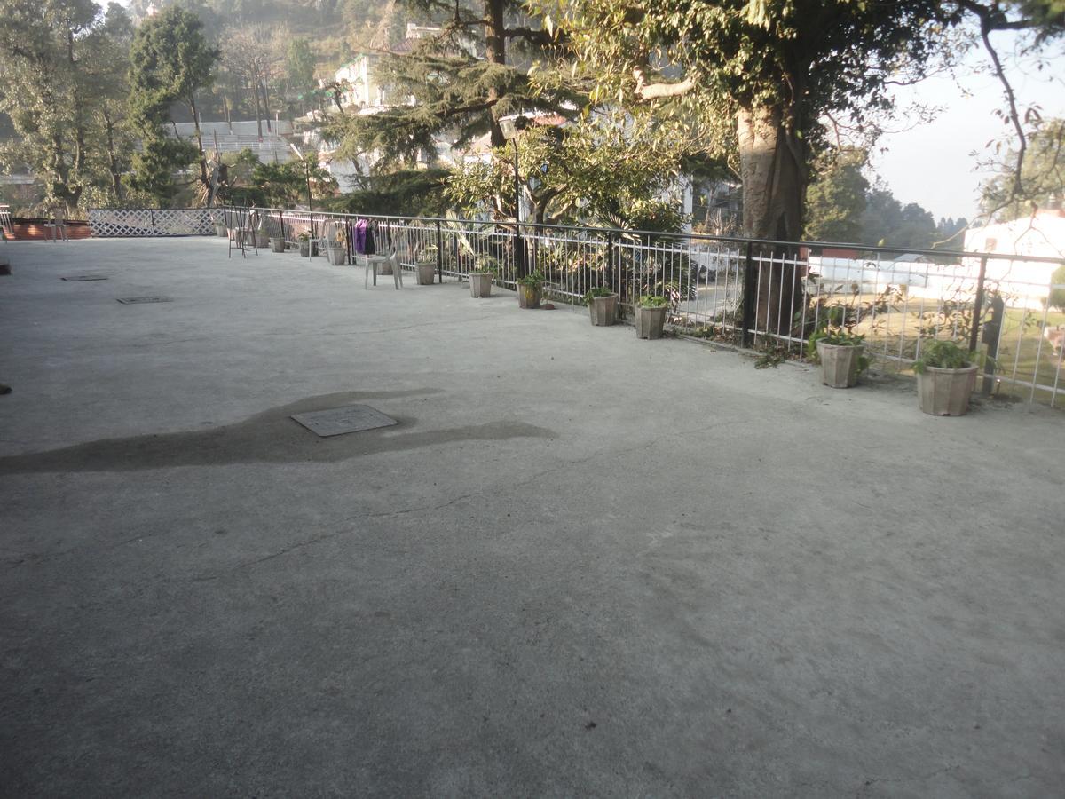 Hotel Walnut Grove Mussoorie Bagian luar foto